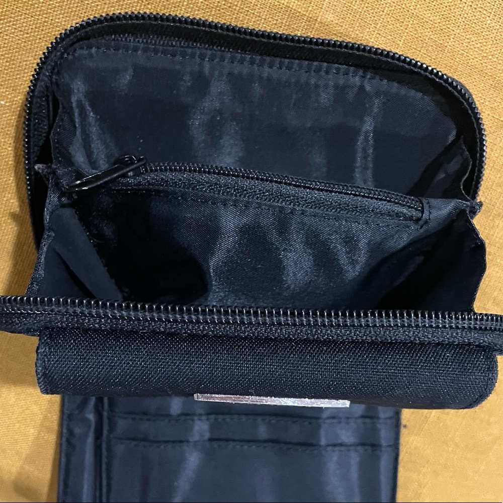 Kate spade wallet black